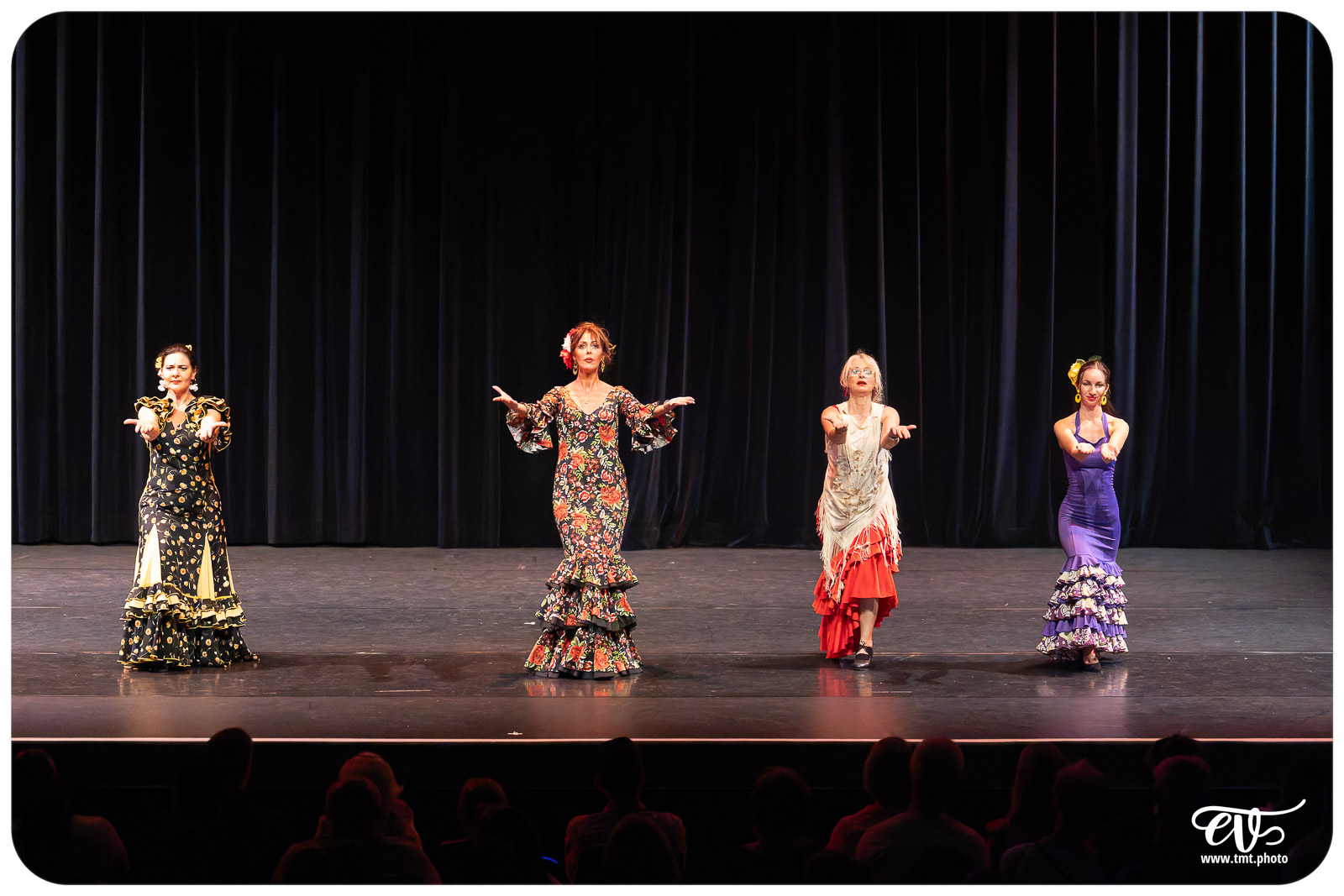 ECOLE DE DANSE CÉCILE ADAMOW